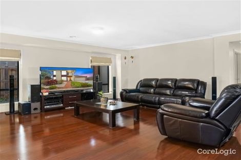 Property photo of 1 Tamborine Avenue Point Cook VIC 3030
