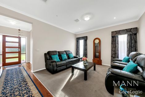 Property photo of 30 Elloura Avenue Wollert VIC 3750