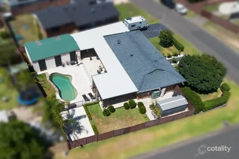 Property photo of 2 Grazier Crescent Werrington Downs NSW 2747