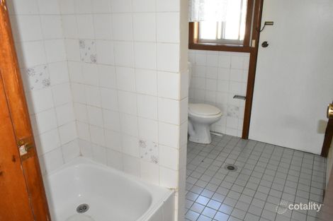 Property photo of 2/51 Lachlan Street Young NSW 2594