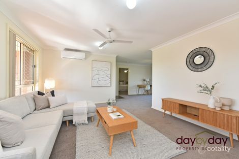 Property photo of 20 Magnolia Close Fletcher NSW 2287