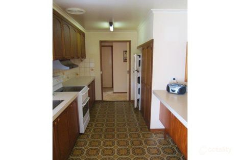 Property photo of 8 Mark Street Rosebud VIC 3939