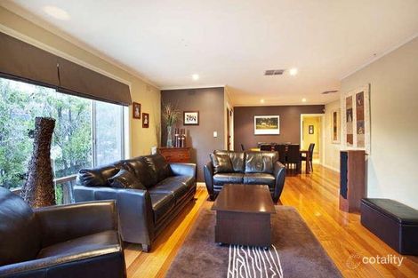 Property photo of 1 Camino Court Glen Waverley VIC 3150