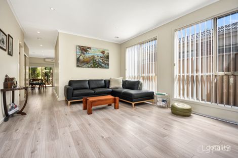 Property photo of 2/8 Governor Close Tarneit VIC 3029