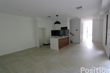 Property photo of 13/16 Wilton Terrace Yeronga QLD 4104