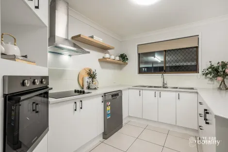 Property photo of 13 Barcrest Court Crestmead QLD 4132