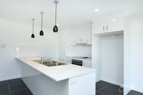 Property photo of 7 McInnes Crescent Glenvale QLD 4350