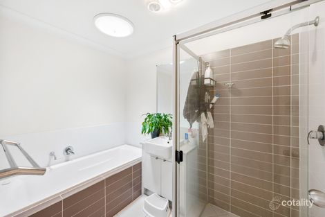 Property photo of 29 Boonderee Place New Auckland QLD 4680