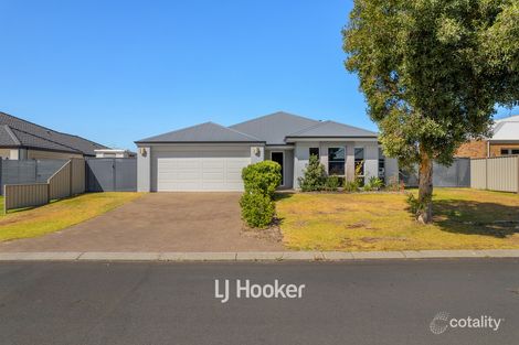 Property photo of 18 Lunar Avenue Australind WA 6233
