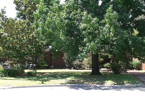 18 Salen Ct, Ardross, WA 6153