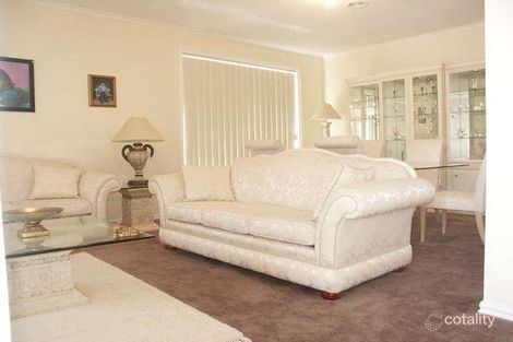 Property photo of 48 Jamieson Terrace Taylors Hill VIC 3037