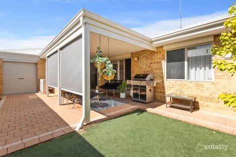 Property photo of 51 Mullaloo Drive Mullaloo WA 6027