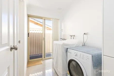 Property photo of 51 Mullaloo Drive Mullaloo WA 6027