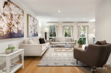 Property photo of 18 Chapman Boulevard Glen Waverley VIC 3150