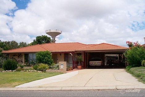 13 Oaklands Ave, Halls Head, WA 6210