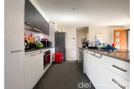 Property photo of 11/11-13 Elizabeth Street Cranbourne North VIC 3977