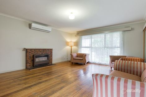 Property photo of 18 Deutgam Street Werribee VIC 3030