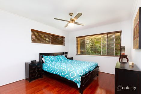 Property photo of 21 Yaringa Street Manly West QLD 4179