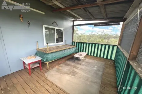 Property photo of 1 Golden Willow Drive Willows QLD 4702