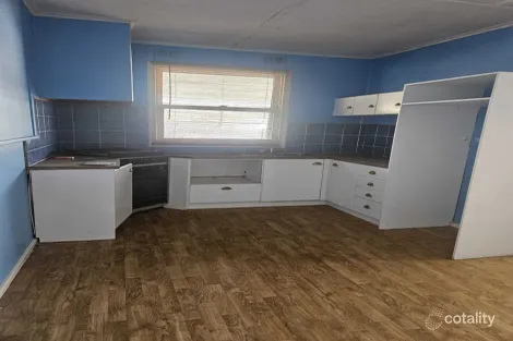 Property photo of 1 Gilbert Street Crystal Brook SA 5523