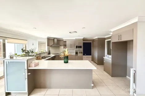 Property photo of 25 Eisenhower Street Stretton QLD 4116