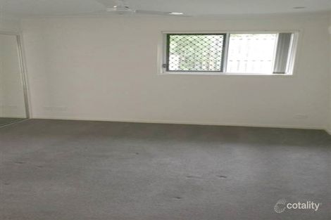 Property photo of 39 Cardena Drive Augustine Heights QLD 4300
