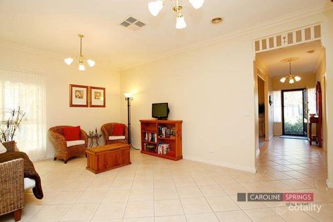 Property photo of 19 Blakeville Drive Caroline Springs VIC 3023
