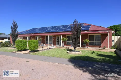 17 Whiting St, Stirling North, SA 5710