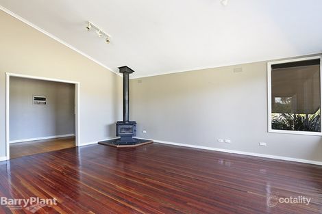 Property photo of 2 Daventry Avenue Grovedale VIC 3216