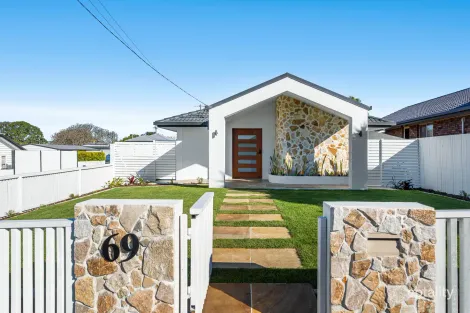 33 Gurney St, Upper Mount Gravatt, QLD 4122