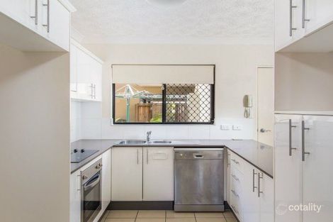 Property photo of 2/54-56 Wallace Street Chermside QLD 4032