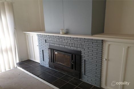 Property photo of 32 The Boulevarde Warrimoo NSW 2774