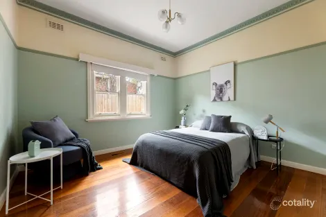 Property photo of 13 Thackeray Road Reservoir VIC 3073