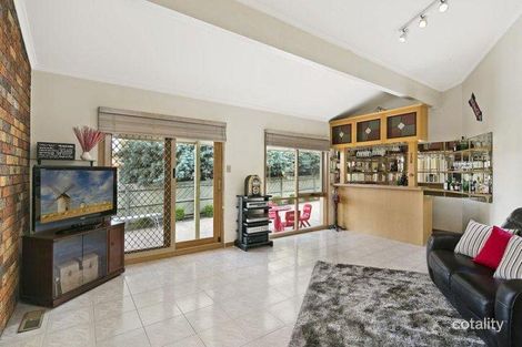 Property photo of 25 Parklands Close Donvale VIC 3111