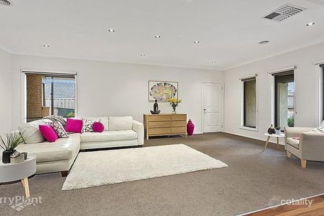 Property photo of 10 Hanover Road Bundoora VIC 3083