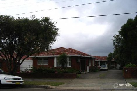 2/4 Elizabeth St, Kingsgrove, NSW 2208