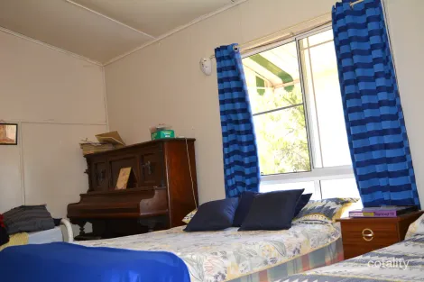 Property photo of 5 Acacia Avenue Blackall QLD 4472