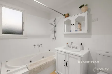 Property photo of 5 Yarragon-Leongatha Road Yarragon VIC 3823