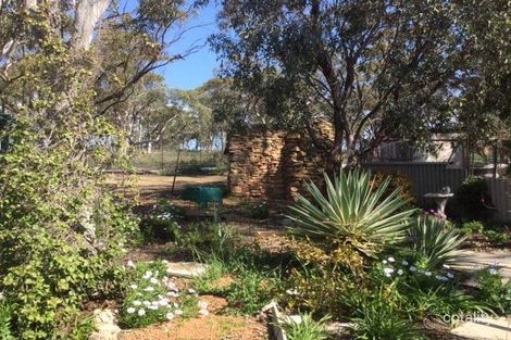 295 Catabody Rd, Calingiri, WA 6569