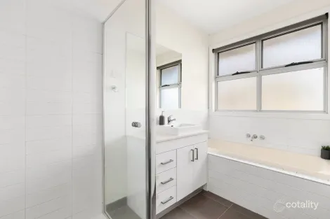 Property photo of 1/42 Railway Parade Pascoe Vale VIC 3044