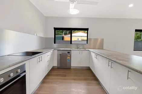 Property photo of 18 Cumberland Avenue Smithfield QLD 4878