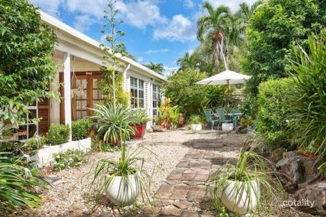 Property photo of 7 Caribbean Street Holloways Beach QLD 4878