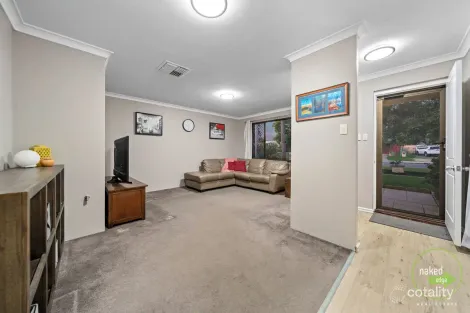 Property photo of 55 Excalibur Circle Camillo WA 6111