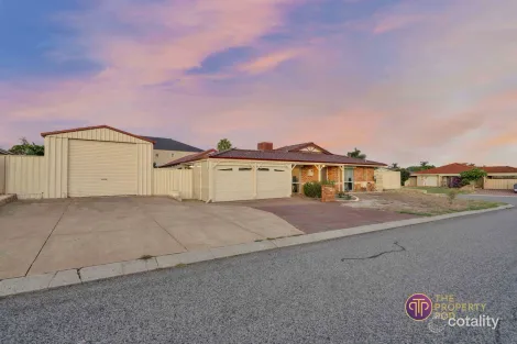 Property photo of 1 Baxter Close Huntingdale WA 6110