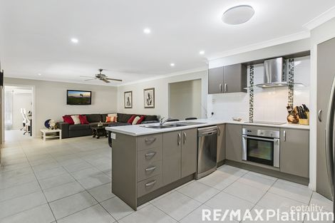 Property photo of 9 Lookout Place Narangba QLD 4504