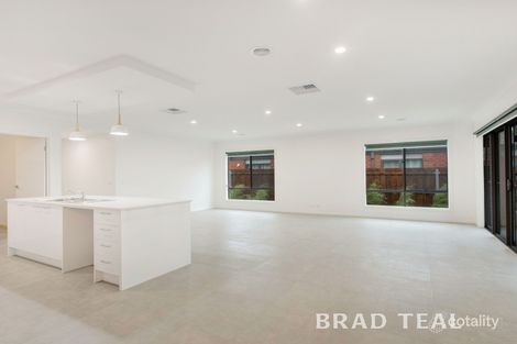 Property photo of 11 Tovey Drive Gisborne VIC 3437