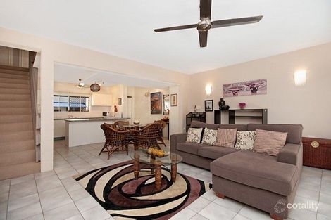 Property photo of 8/79 Arlington Esplanade Clifton Beach QLD 4879