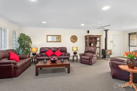 Property photo of 11 Amanda Crescent Forster NSW 2428