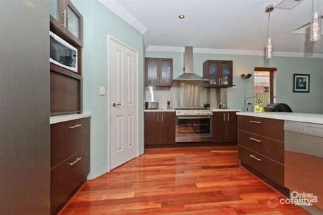 Property photo of 22 Pirianda Way Aveley WA 6069