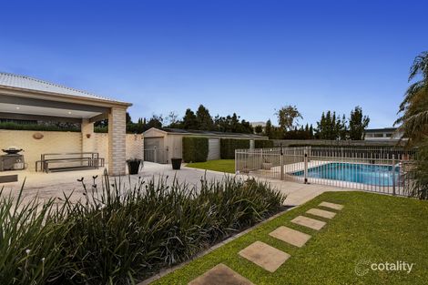 Property photo of 13 Lucas Place Mornington VIC 3931